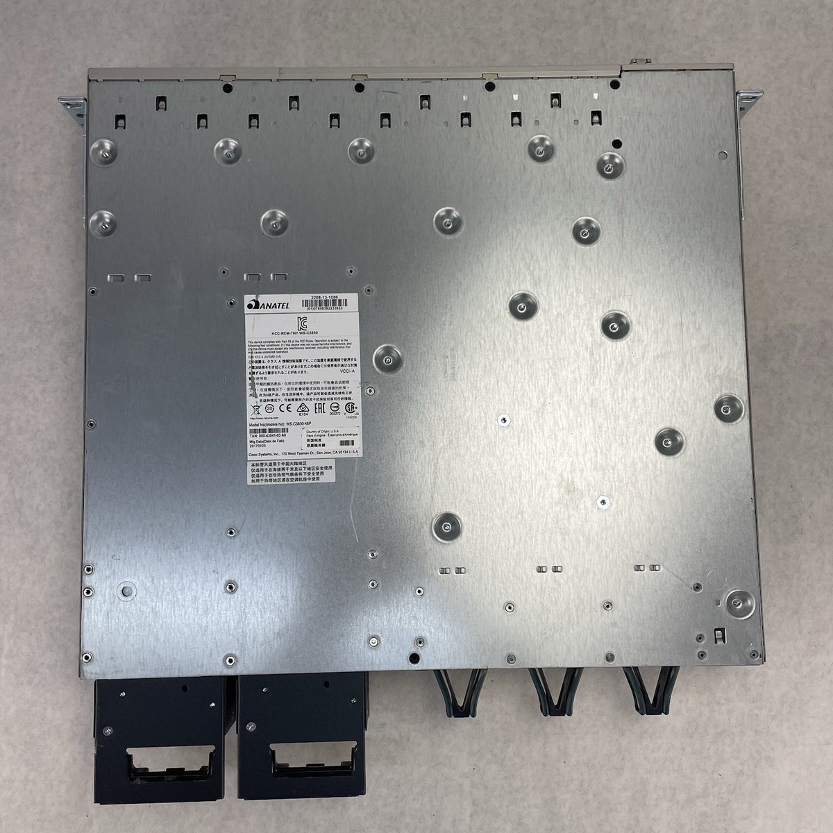 Cisco WS-C3850-48F-S 3850 NM-4-10g 2x PSU 48 1GE RJ-45 V07 - Tested and Reset13
