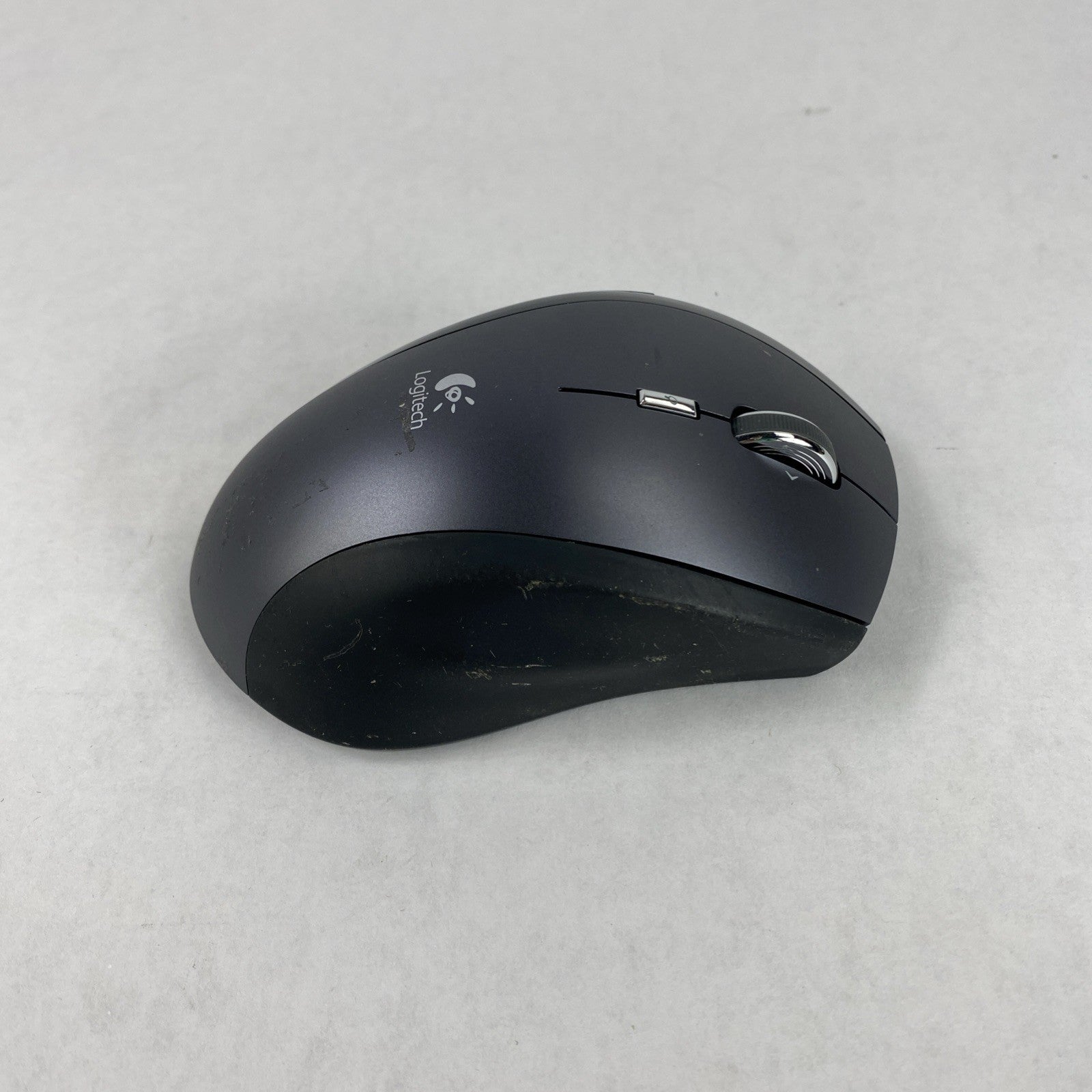 Logitech M-RBQ124 Wireless Mouse w/ Charging Station Untested5