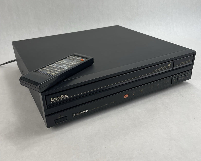 Pioneer LD-838D Laservison Laser Disk PLAYER  LD-838D For Parts