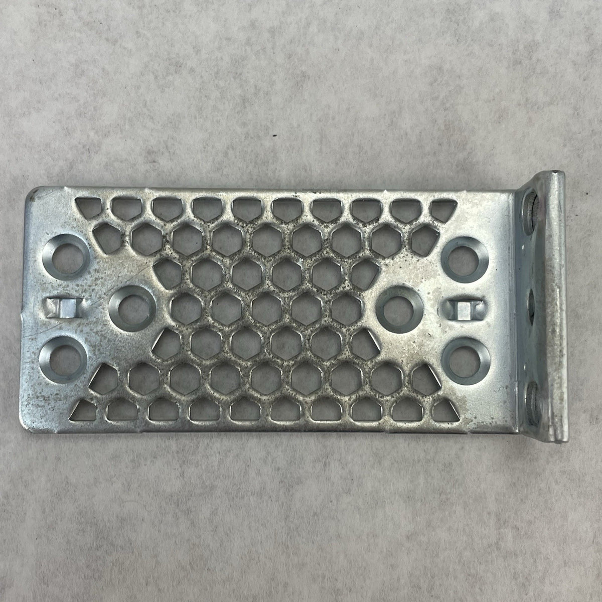 Cisco C3850 Rack Mount No Screws Lot of 64