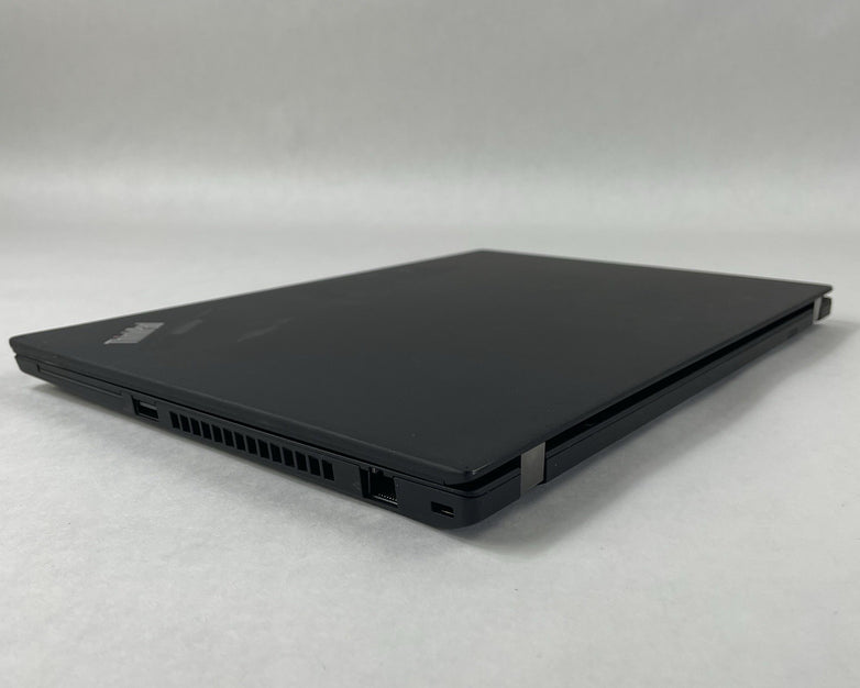 Lenovo ThinkPad T490 14" i5-8365U 1.60 GHz 8 GB RAN No SSD/OS/AC - Chipped Palm
