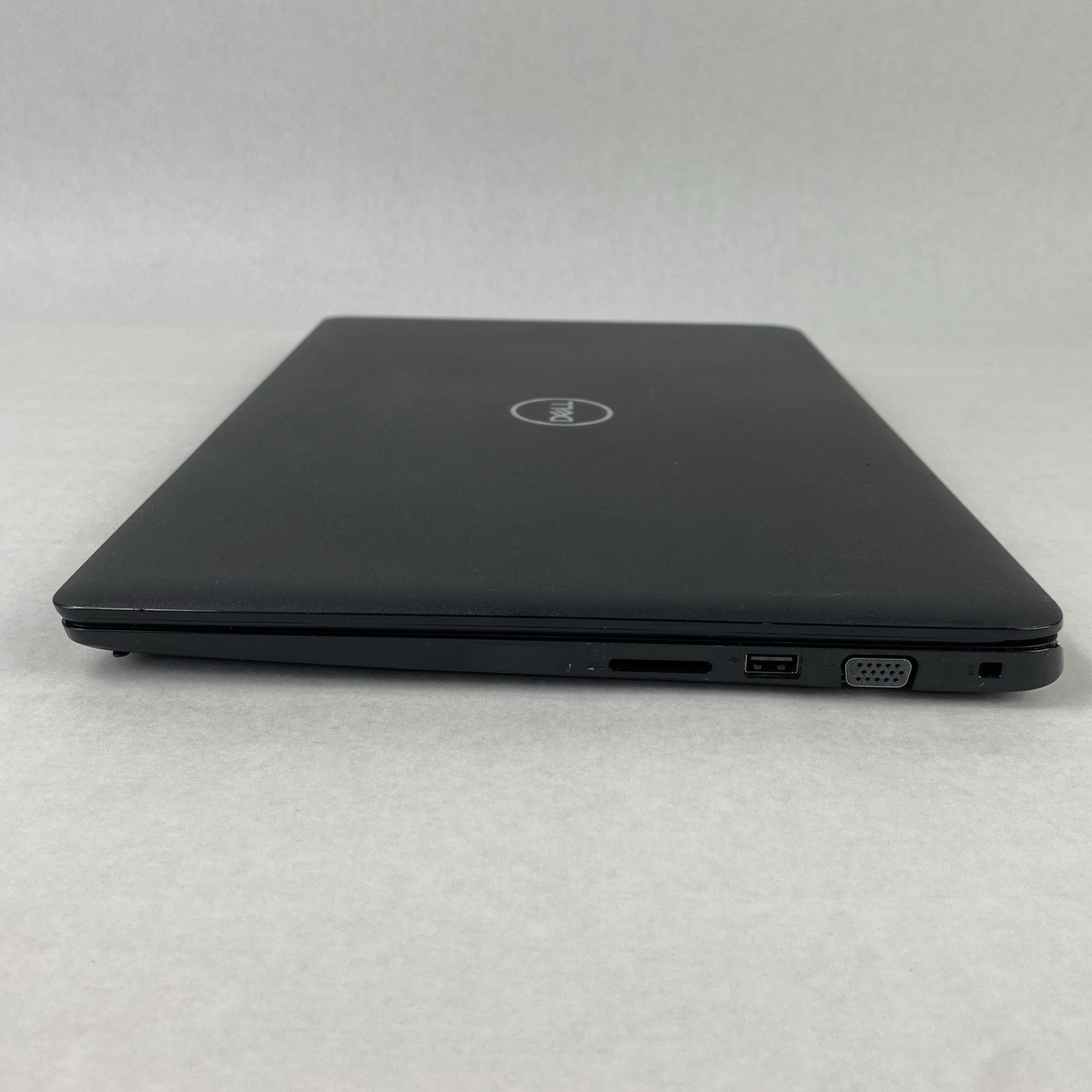 Dell Latitude 3500 Intel Core i5-8265U 1.60 GHz 8 GB RAM 15.6" No HDD No OS