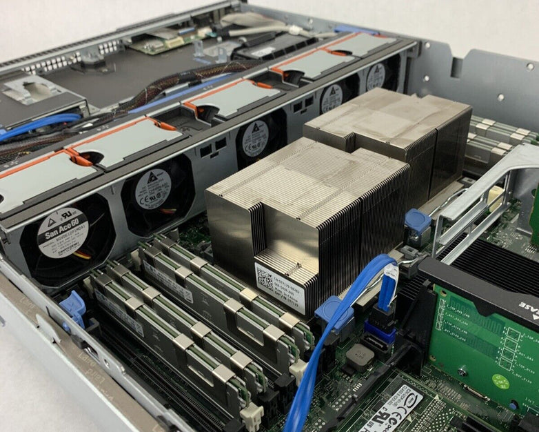 Dell PowerEdge R710 Server x2 Intel Xeon E-5640 2.67 GHz 32 GB RAM No HDD No OS
