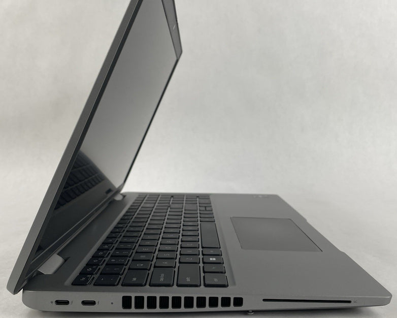 Dell Latitude 5540 15.6" i5-1345U 4.35 GHz 8 GB RAM No SSD/OS/AC - Worn