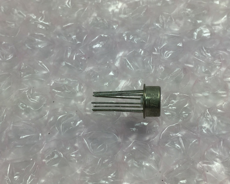 AD542KH High Performance BiFET Operational Amplifiers  NOS