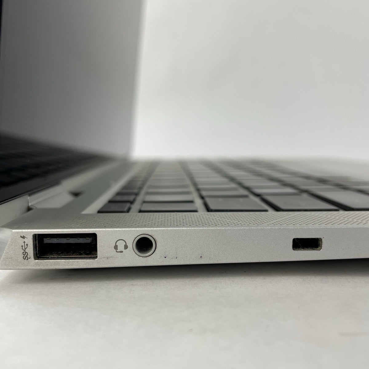 HP EliteBook x360 1030 G8 13.3" i7-1185G7 3.0GHz 16GB RAM No SSD/OS/AC/Batt-READ5