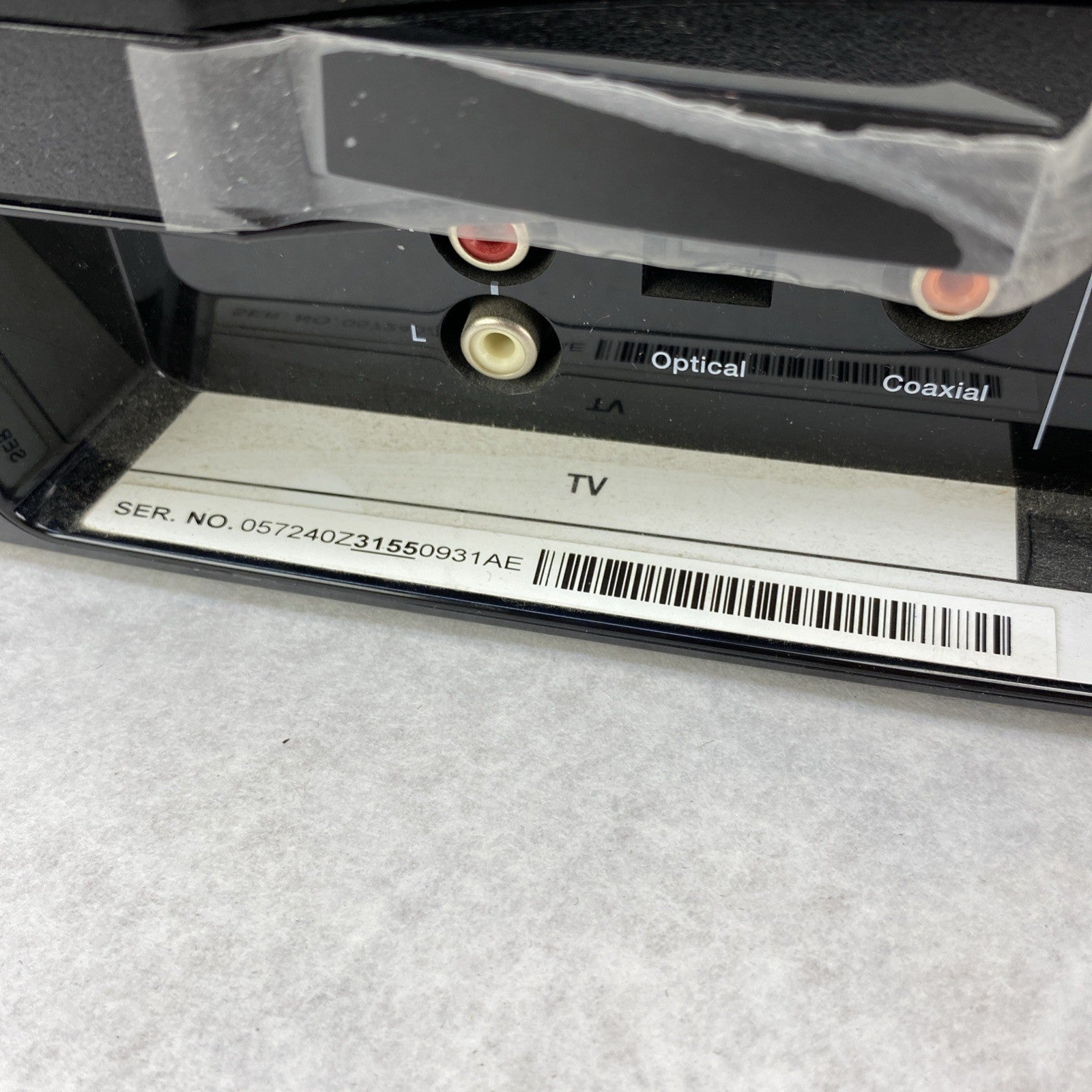 Bose 410376 Solo TV Sound System - No Cord and Remote8