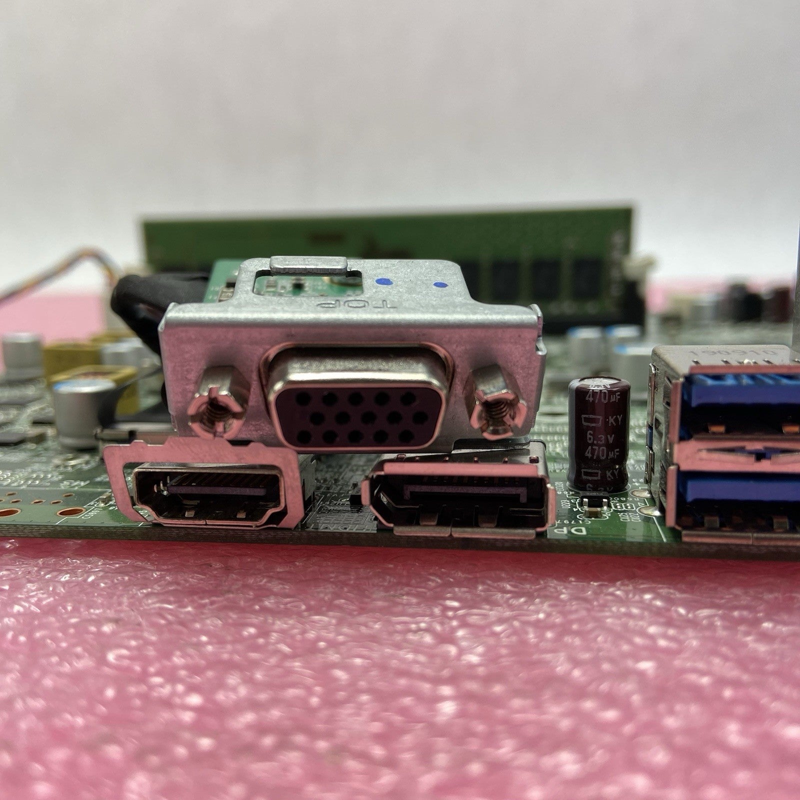 Dell Optiplex 3070 SFF Motherboard Intel Core i5-95003 GHz 8GB RAM 9