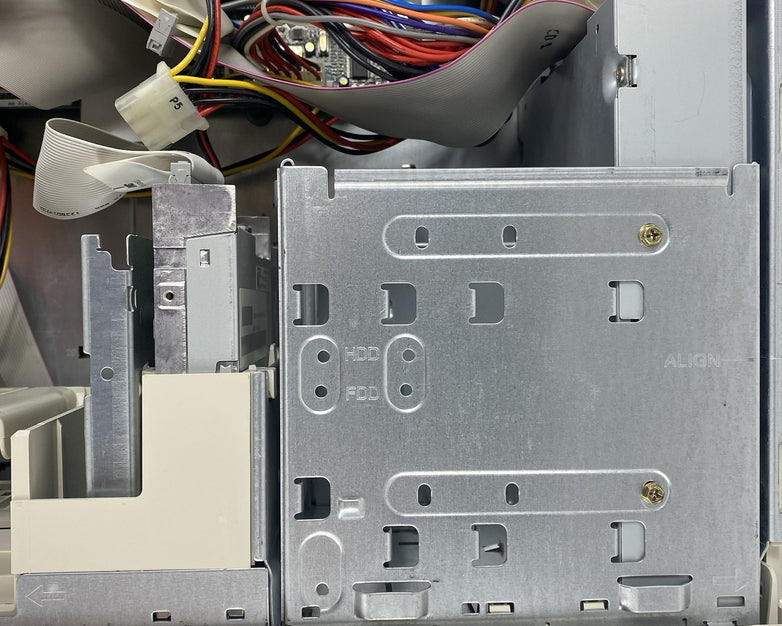 Dell Dimension 4100 MT Pentium III 733MHz 128MB RAM No HDD No OS