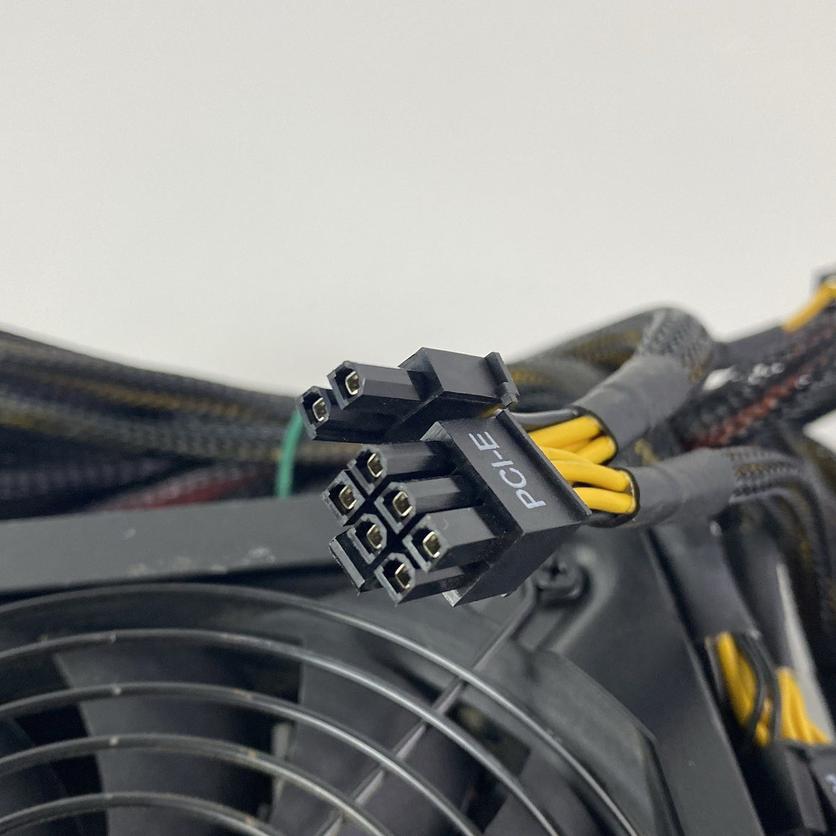 Apevia ATX-PR800W 800W Prestige Power Power Supply3