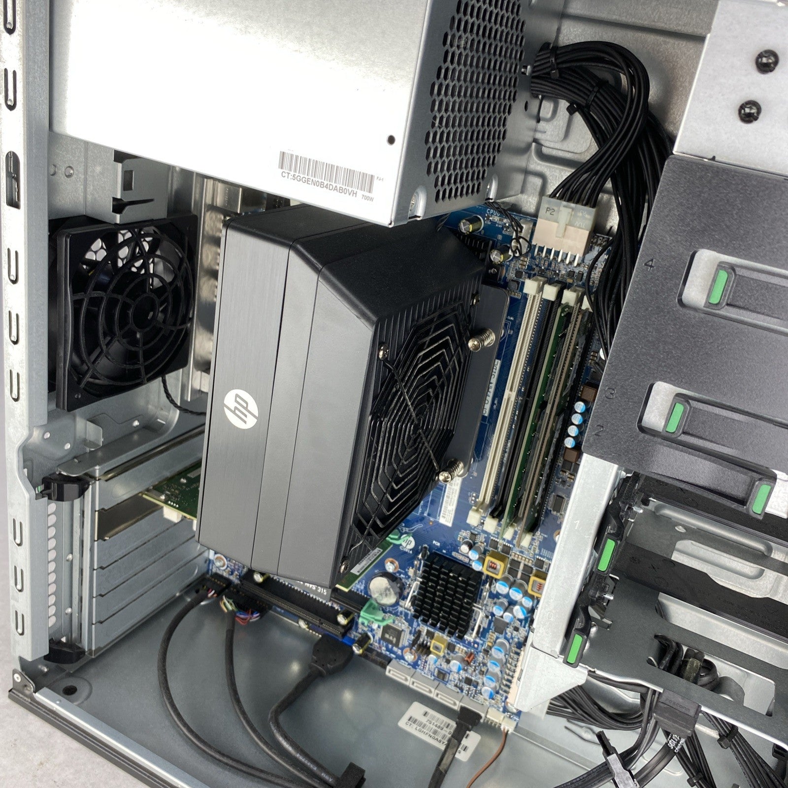 HP Z440 Workstation Xeon E5-1620v4 3.50GHz 16GB RAM NVIDIA NVS 315 No HDD No OS