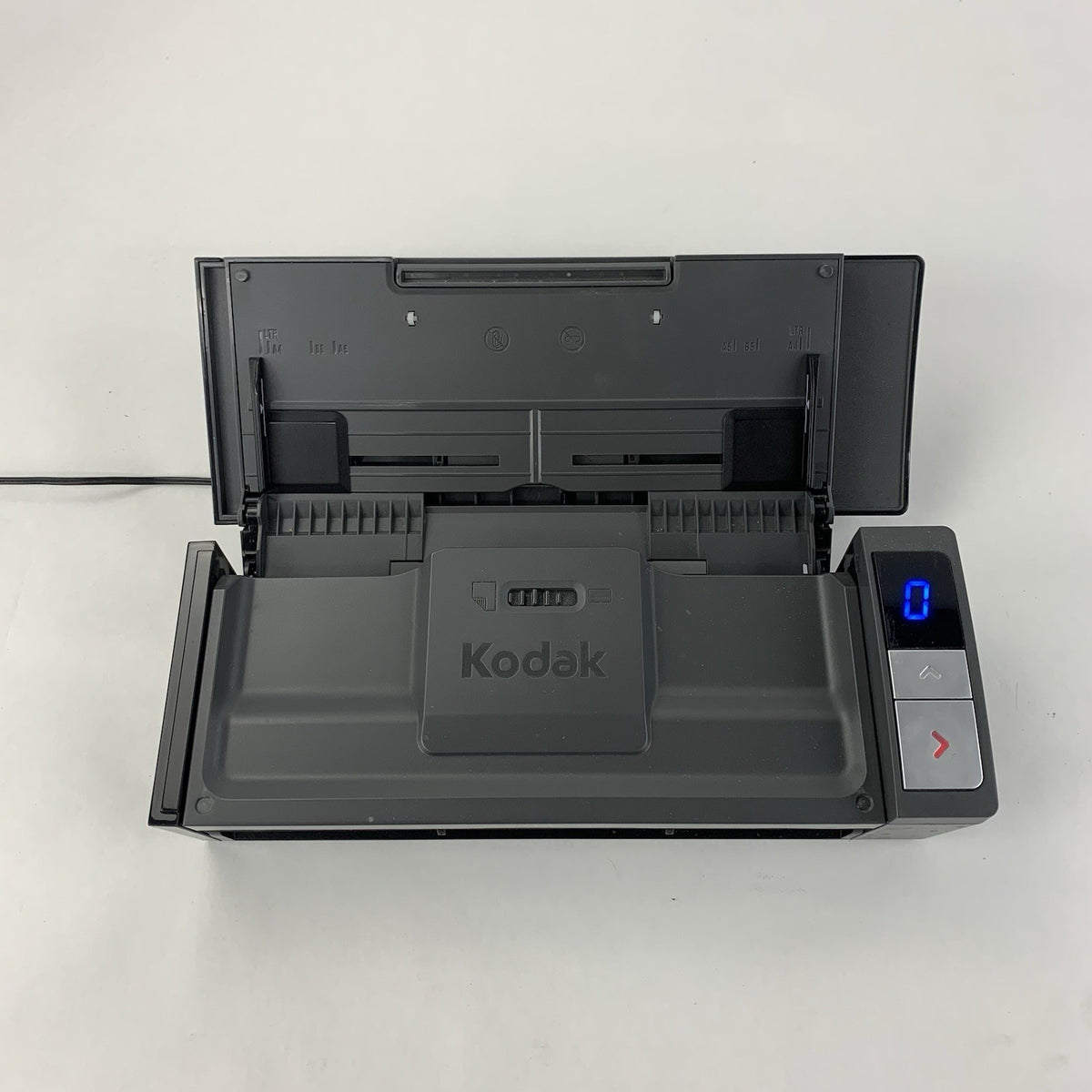 Kodak ScanMate i940 Scanner - Powers On8