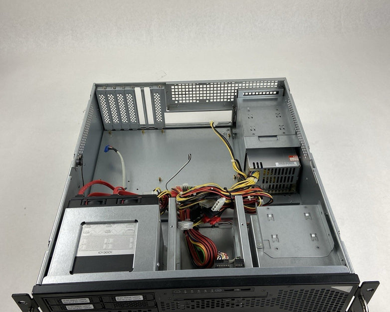 IN WIN R-Series IW-R300-00-00 3U EMACS P2H-5500V 473W