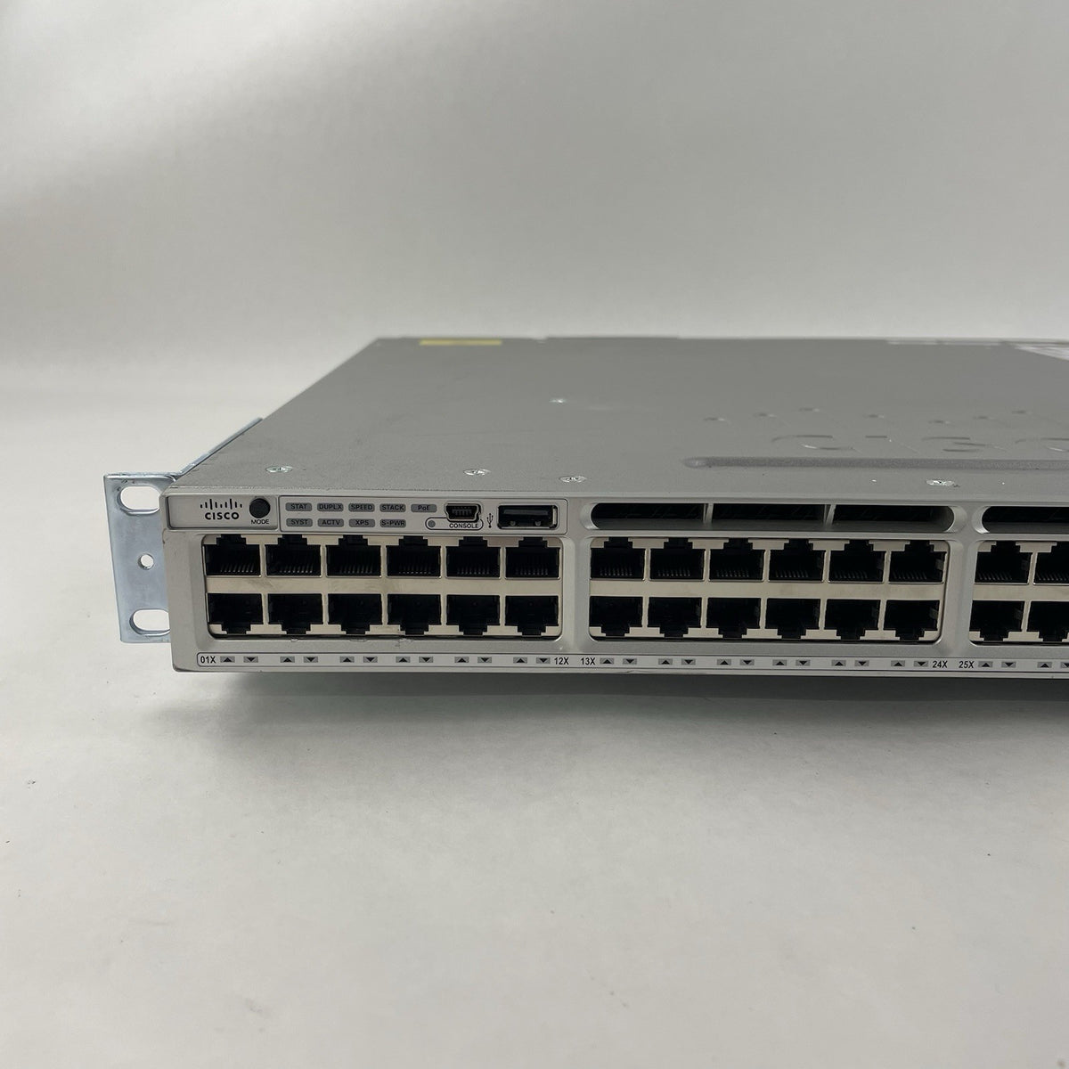 Cisco WS-C3850-48U-S 48-Port V06 Switch 2x PSU Tested & Reset3