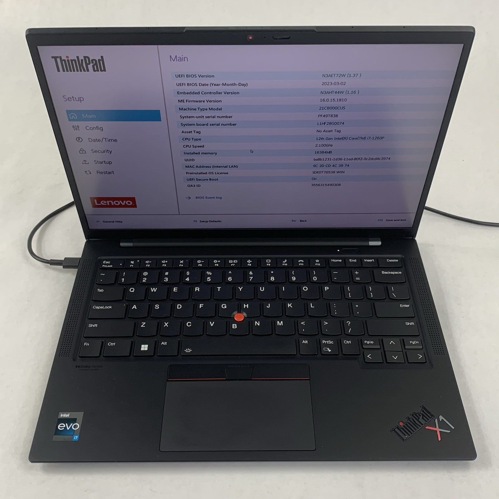 Lenovo ThinkPad X1 Carbon Gen 10 i7-1260p 2.1 GHz 16 GB Ram No OS/SSD/AC/Batt2