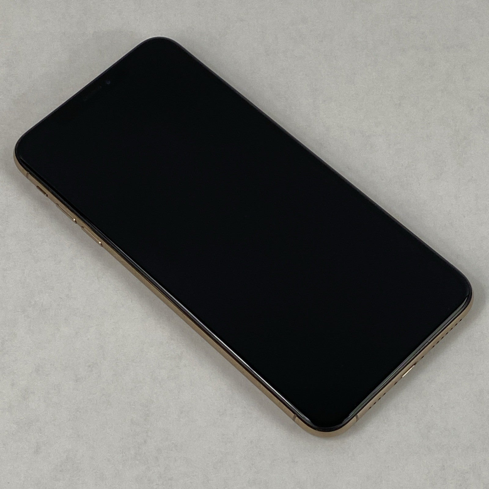Apple iPhone XS Max A1921 256GB Unlocked 6.5" Gold IOS 18.7.8 - Service Battery3