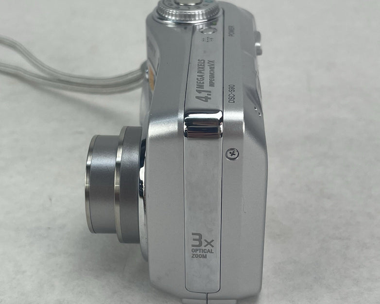 Sony Cyber-shot DSC-S90 Compact Digital Camera Tested
