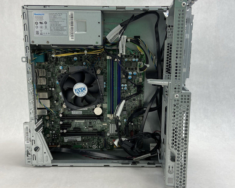 Lenovo ThinkCentre M900 SFF Intel Core i5-6500 3.2GHz 8GB RAM No HDD No OS