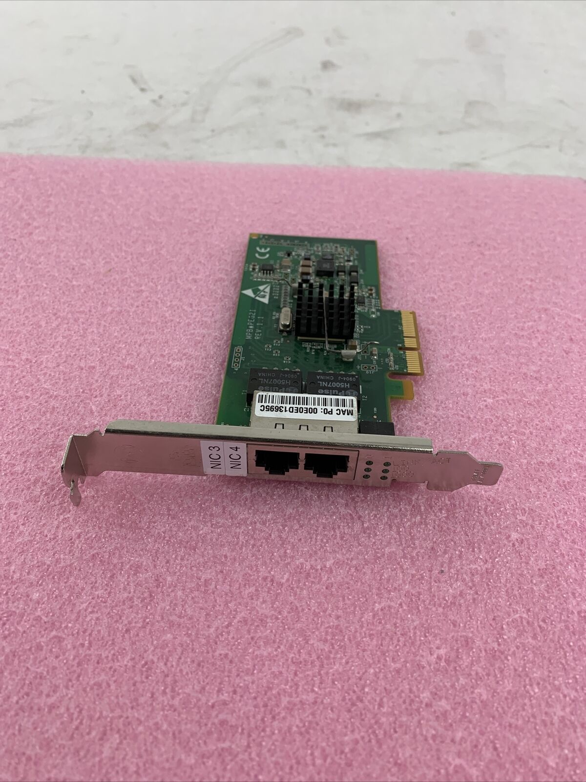 Silicom PEG2I-RoHS Dual Port Copper Gigabit Ethernet PCI Express Server Adapter