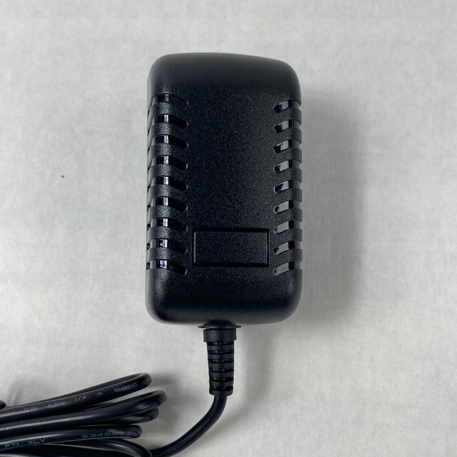 Unbranded BX18W-1201000 12V 1A AC/DC Adapter w/ International Wall Plug Adapters