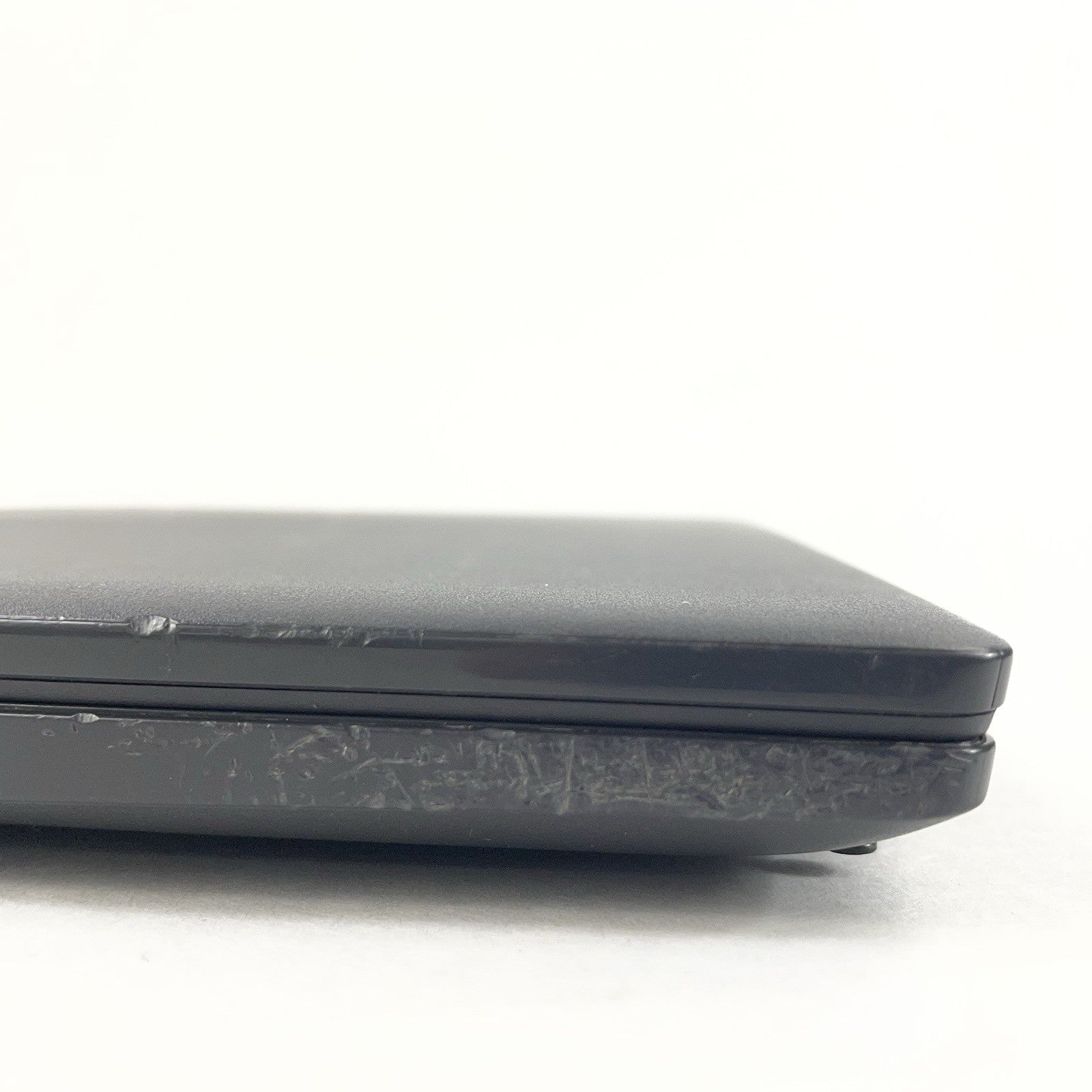 Dell Latitude 3510 15.6" i5-10210U 1.60 GHz 8 GB RAM No SSD/OS/AC - Scratched6