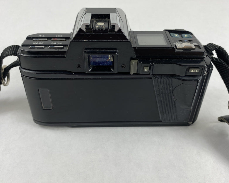 Minolta Maxxum 7000 AF SLR 35mm Film Camera With Extra Lens and Flash Attachment