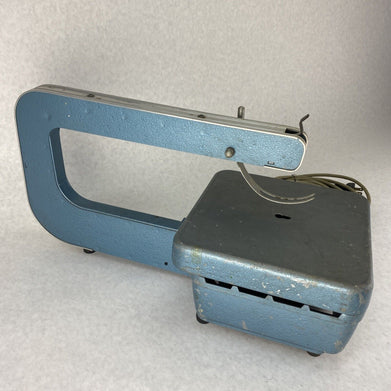 Vintage Sears Roebuck & Co. Self-powered Jig Saw Model 110.27081
