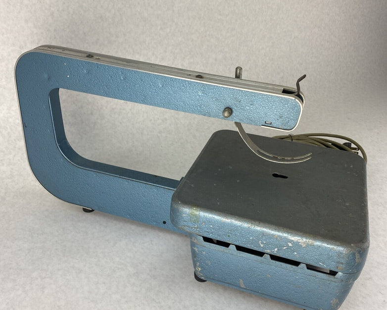 Vintage Sears Roebuck & Co. Self-powered Jig Saw Model 110.27081