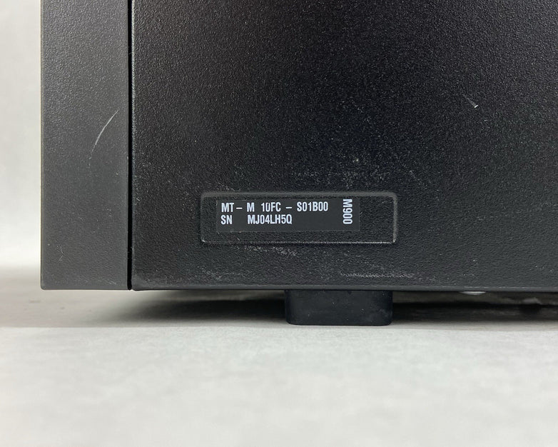 Lenovo ThinkCentre M900 MT Intel Core i5-6500 3.2GHz 8GB RAM No HDD No OS