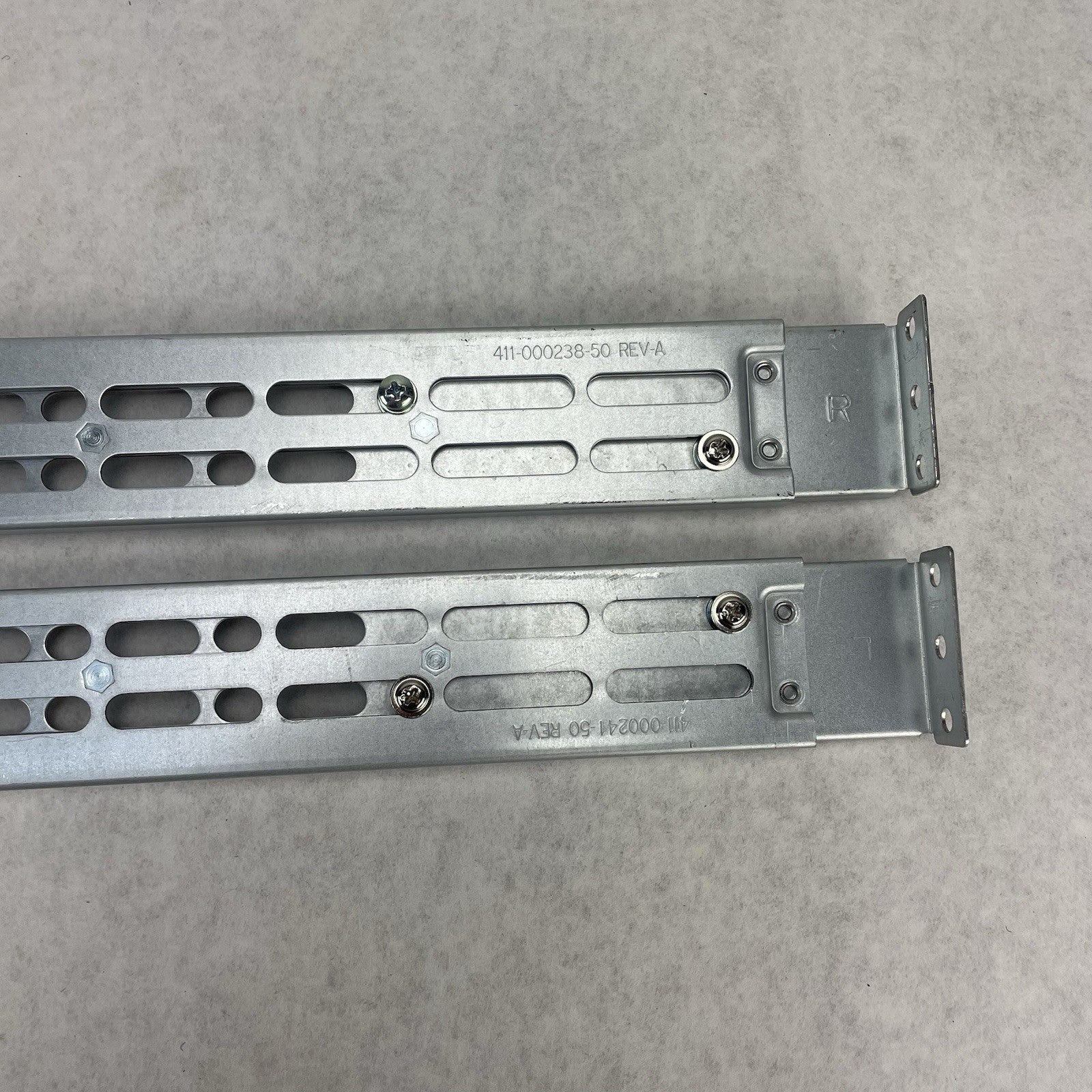 Dell SonicWall 1U Rack Mount Rails 411-000238-50 411-000241-502