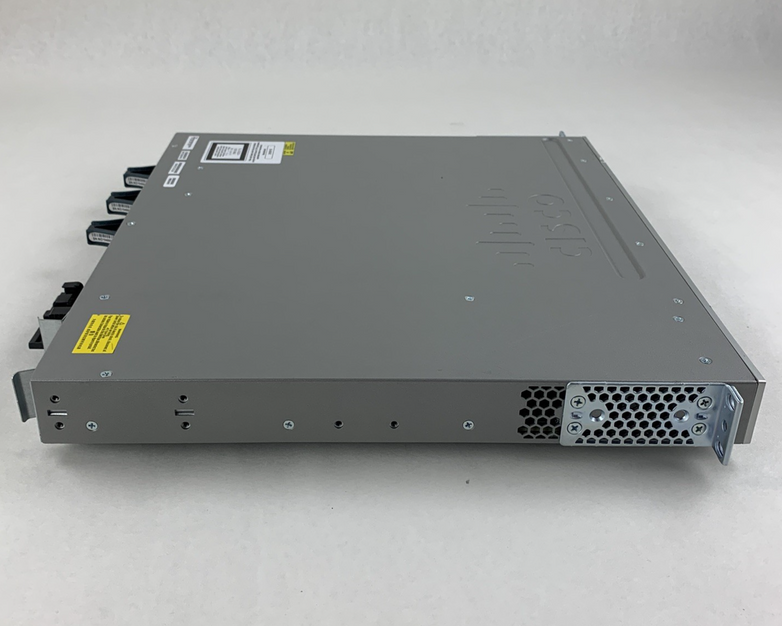 Cisco WS-C3850-48P-S V06 Catalyst 3850 w/ C3850-NM-4-1G Switch Tested Reset