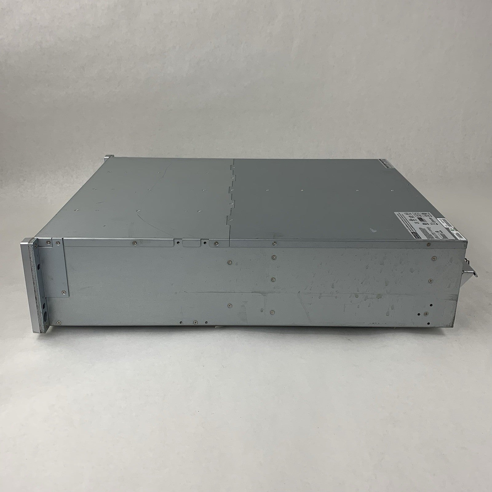 Promise VTrak E610f 16-Bay 3.5" Fibre Channel Storage Array 3U No Controllers7