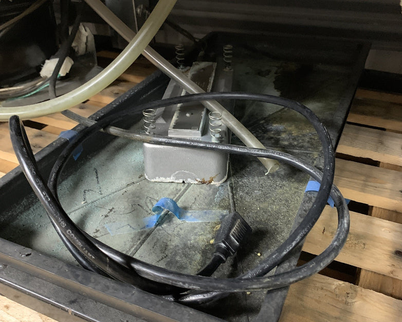 VWR SCLP-47 Symphony Refrigerator 7x Shelves Alarms 115V 7.2a 60Hz Powers Cools