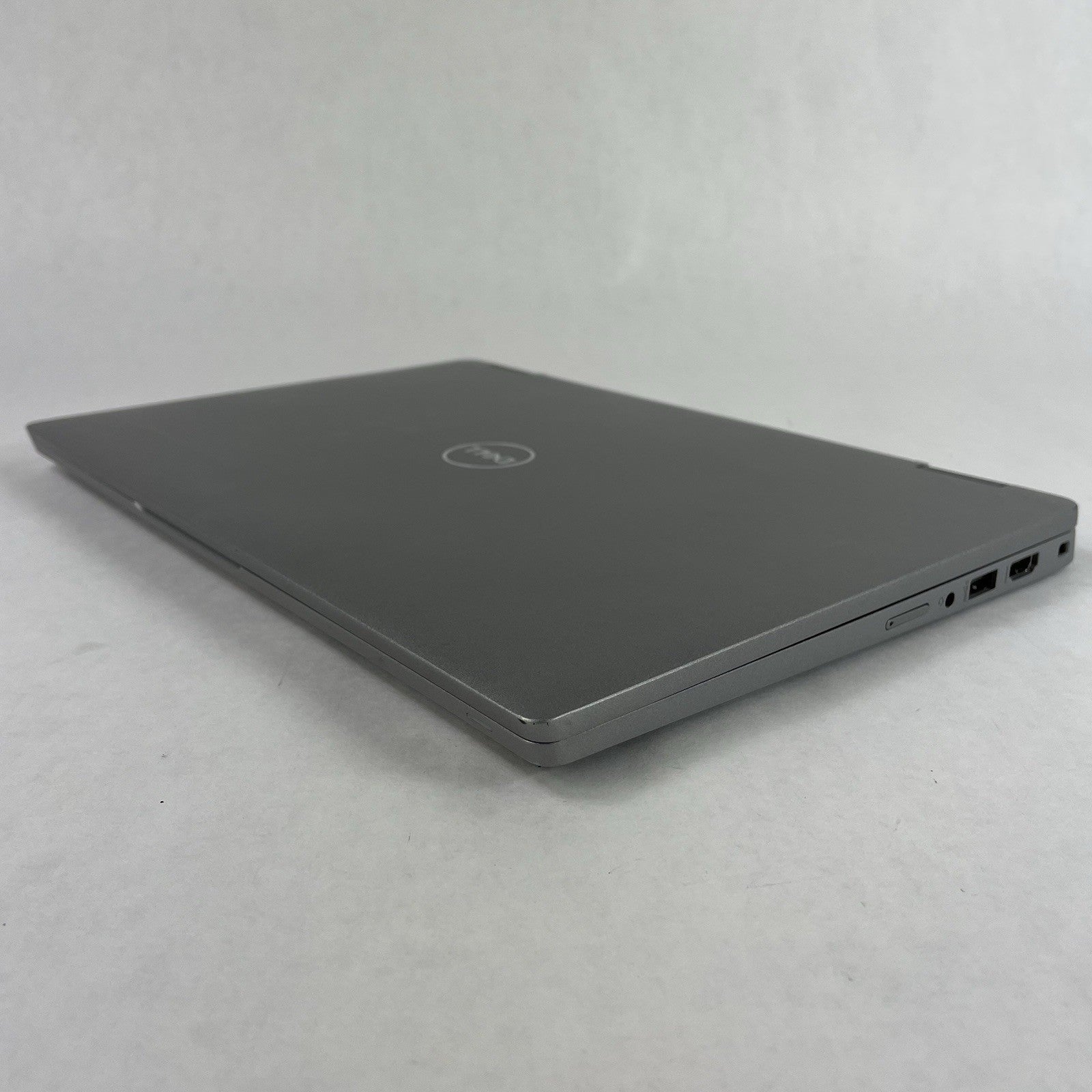 Dell Latitude 5330 13.3" i5-1235U 3.76 GHz 16 GB RAM No SSD/OS/AC11
