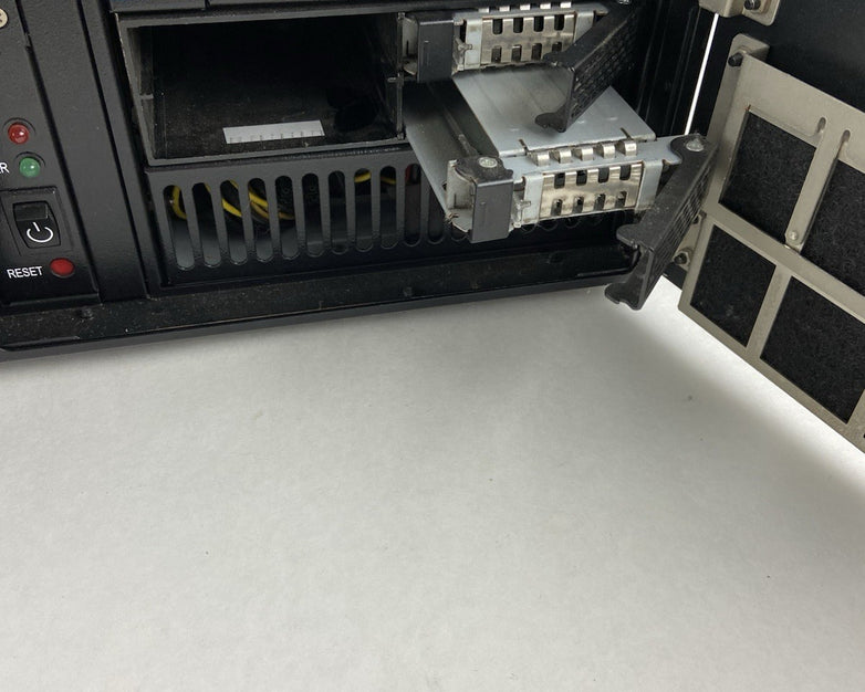 General Technics 3U Rackmount Server Chassis Antec EA650 Green 650W PSU