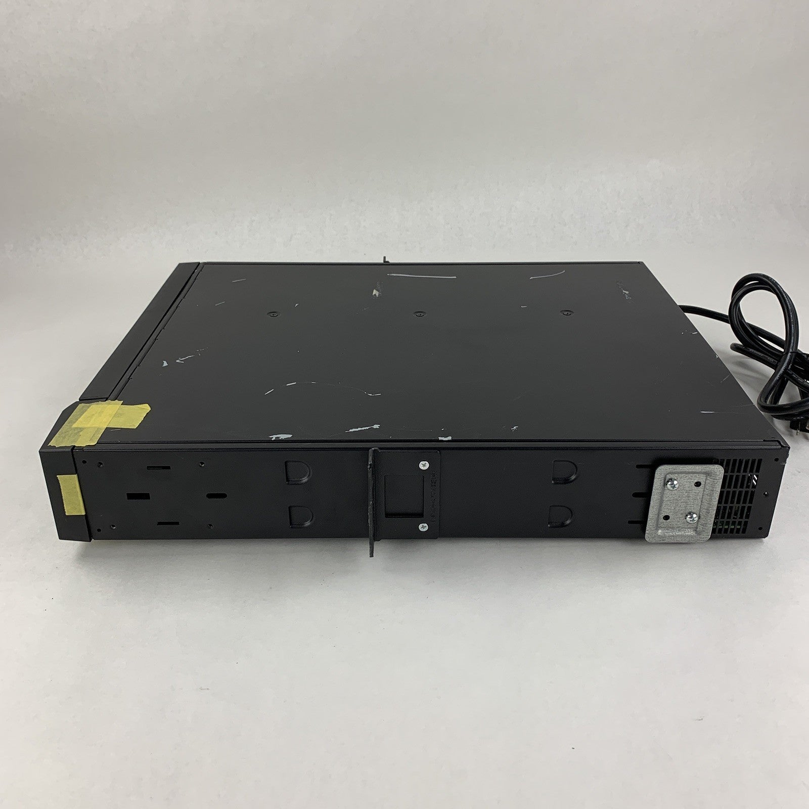 APC SURTA1500RMXL2U Smart-UPS RT 120V Uninterruptable Power Supply No Batt Tray