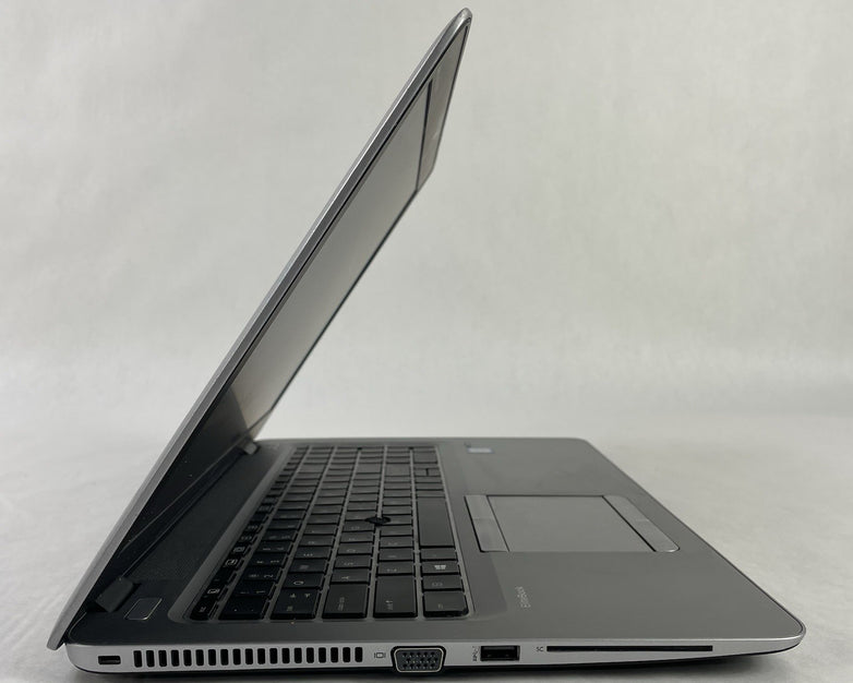 HP EliteBook 850 G3 15.6" i5-6200U 2.30 GHz 8 GB RAM No SSD No OS - Bad Bottom