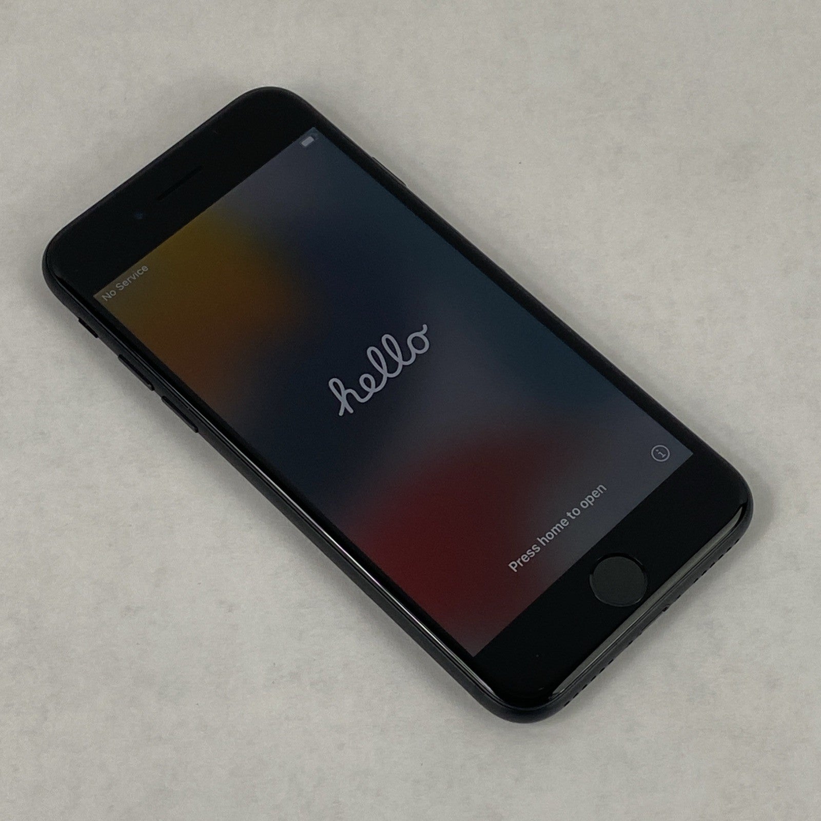 Apple iPhone 7 A1660 32GB Unlocked 4.7" Black IOS 15.8.50