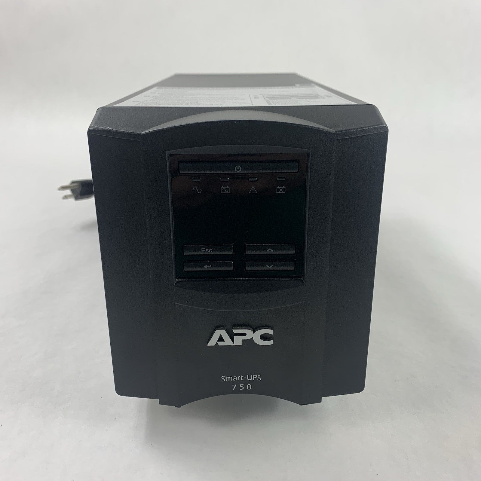 APC SMT750 UPS Smart-UPS 6 Outlet 120V Tested No Batteries1