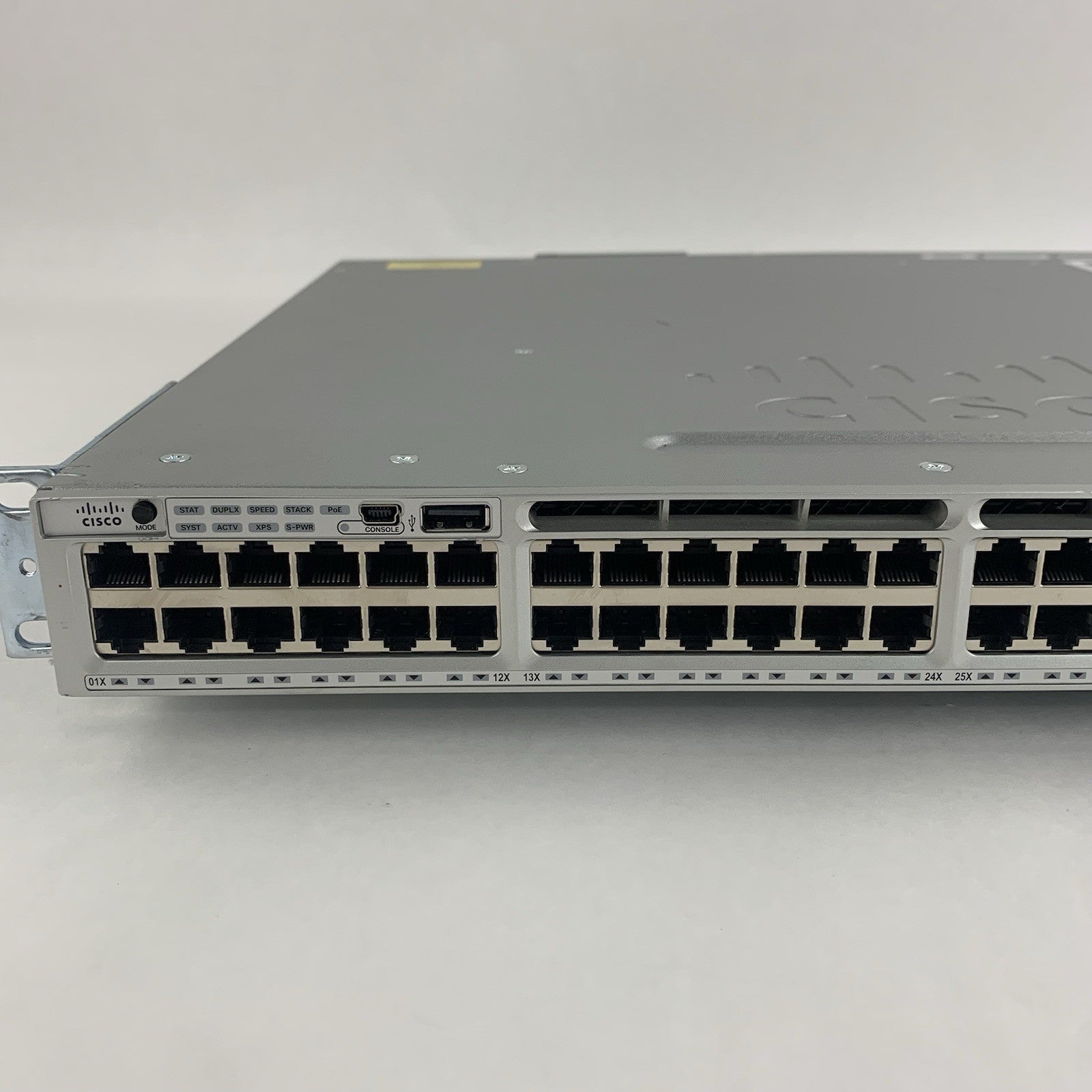 Cisco Catalyst WS-C3850-48U-S V06 48 Port Switch Tested w/C3850-NM-2-10G 1x PSUs2