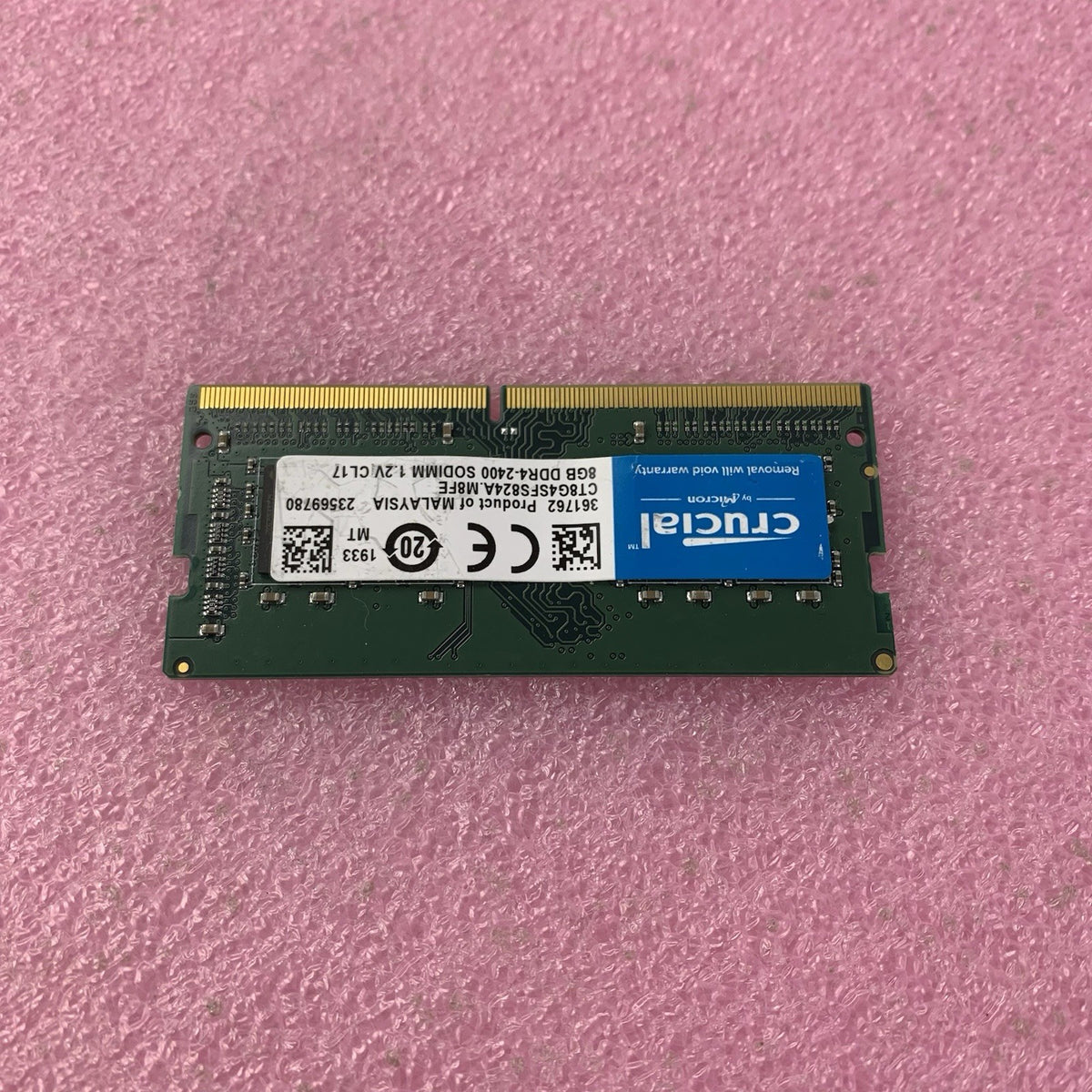 Crucial Micron 8GB DDR4-2400 SODIMM 1.2V CL 17 - Untested4