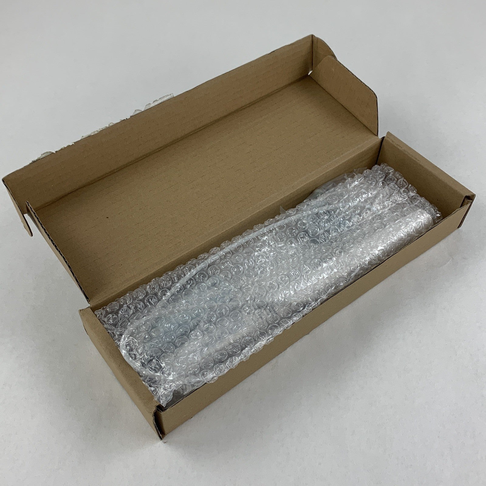 Cisco 800-26277-01 AIR-ANT5160V-R Mast and Beam Mount 5GHz 6dBi Lot of 2x