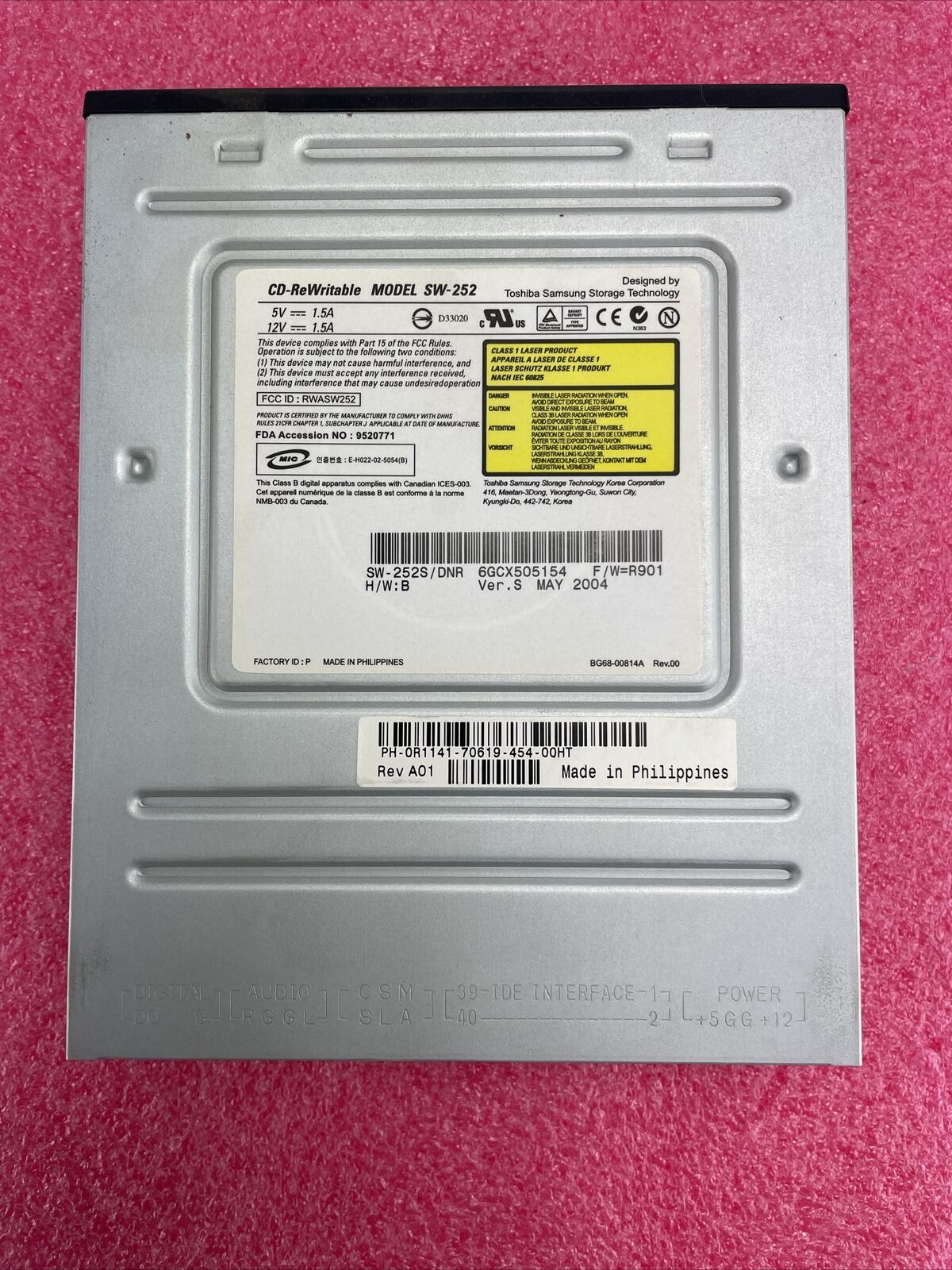 Toshiba SW252 CD-ReWritable RWASW252