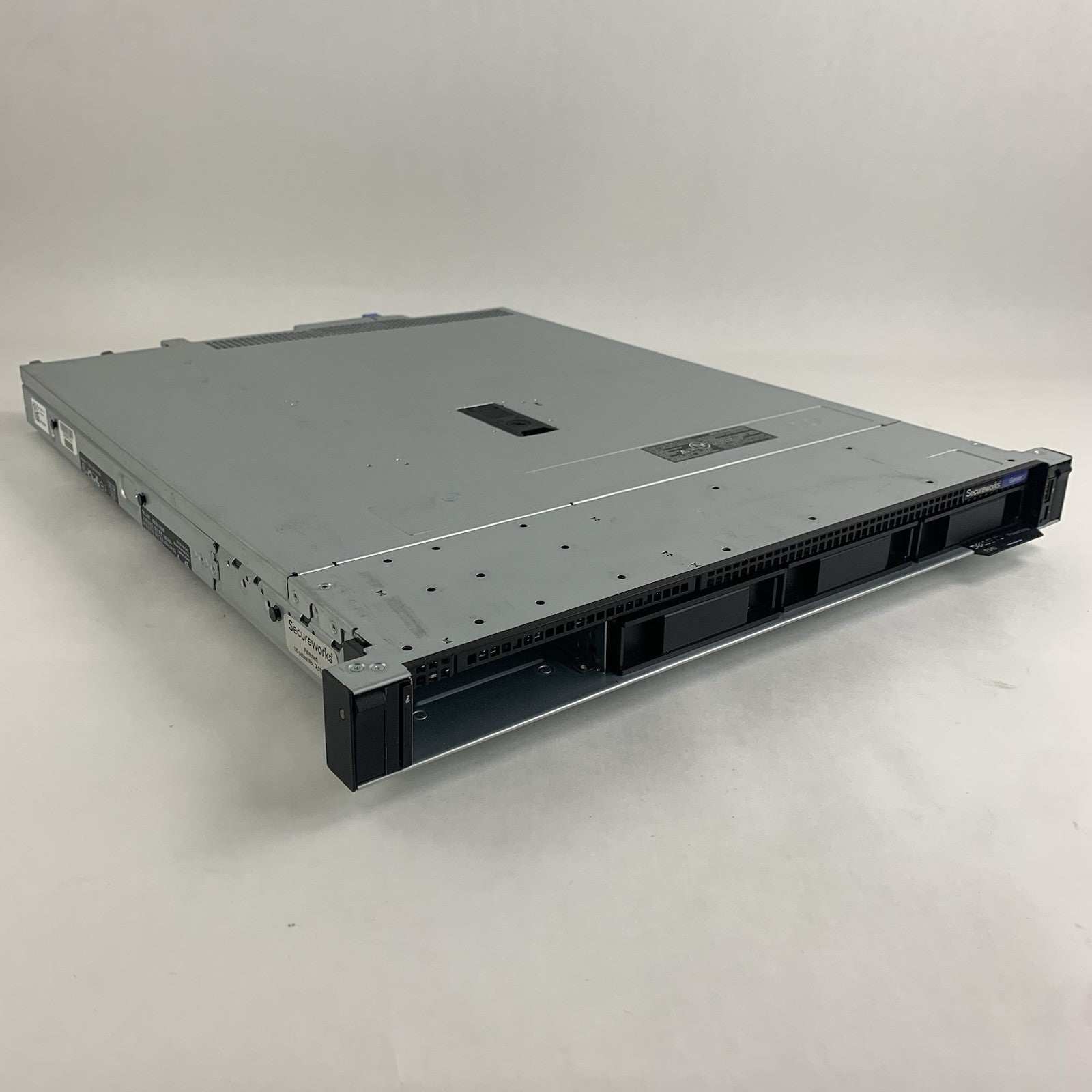 Dell PowerEdge R340 1U Server 1x Xeon E-2144G 3.6 GHz 16 GB No OS No HDD0
