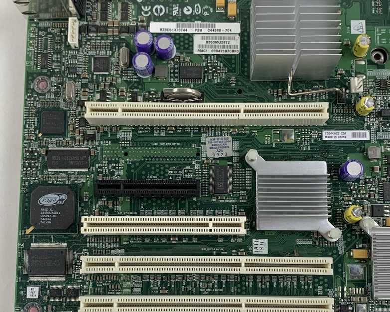 Intel SE7520BD2 Server Motherboard 2x Xeon 3.6 GHz 4 GB RAM Tested No IO Shield