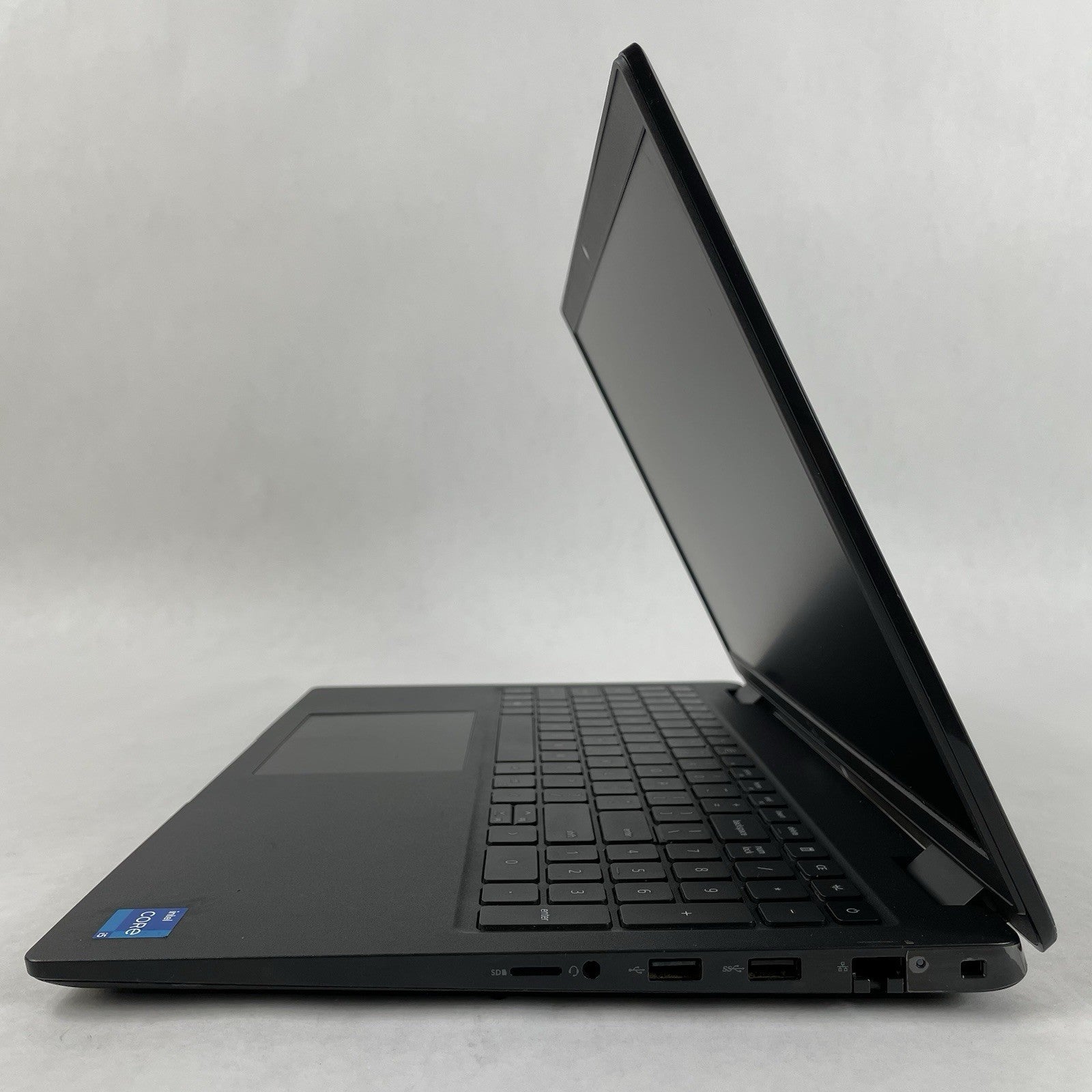 Dell Latitude 3520 15.6" i5-1145G7 2.60 GHz 8 GB RAM No SSD/OS/AC - Heat Spot7