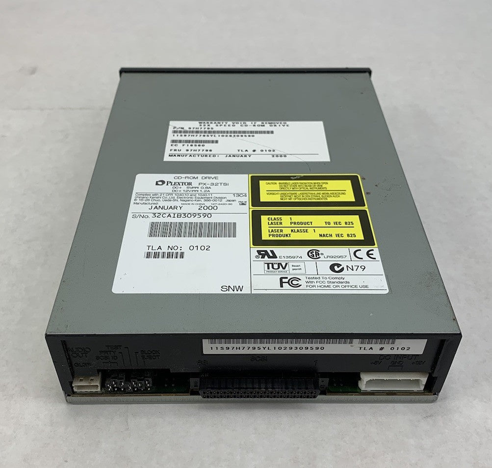 Plextor PX-32TSi CD-ROM Drive