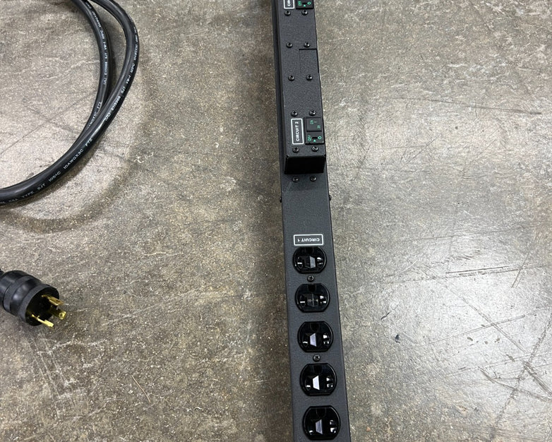 Geist XPBM240-103D20TL5 Smart PDU NEMA 5-20R Plug 30A 120V 24 Outlets