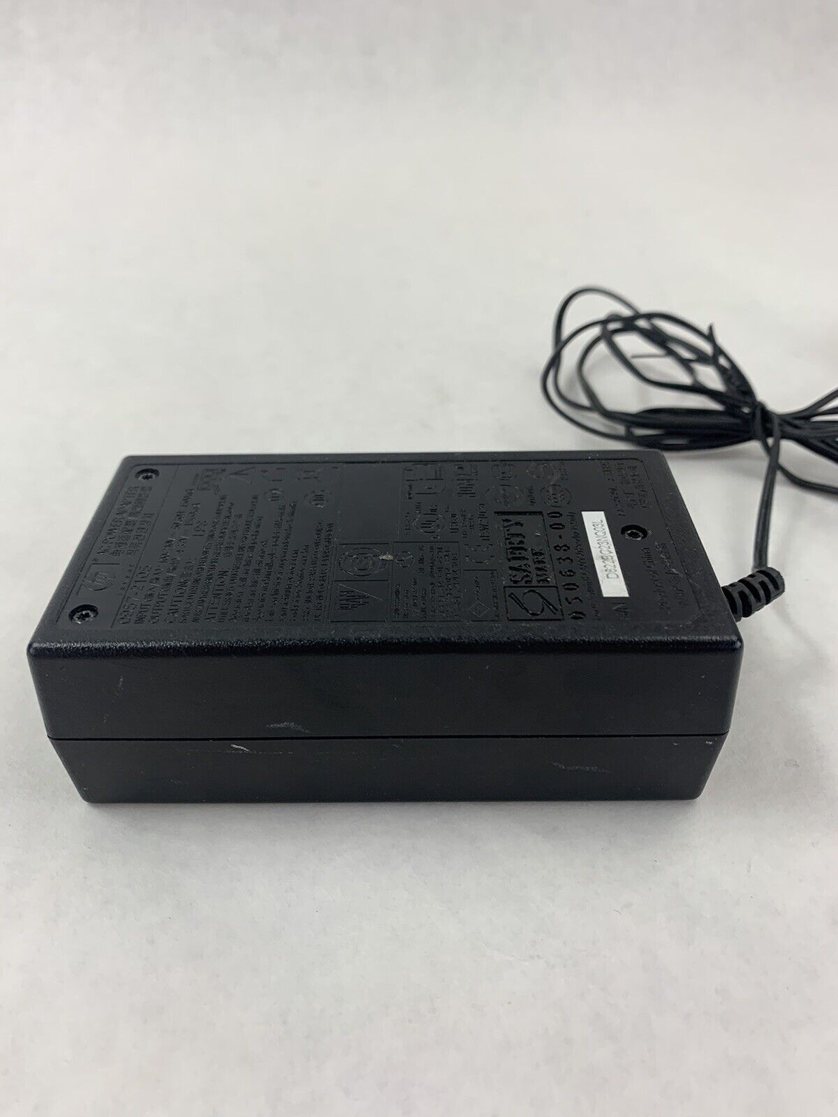 Genuine HP 0957-2105 AC Adapter Power Supply