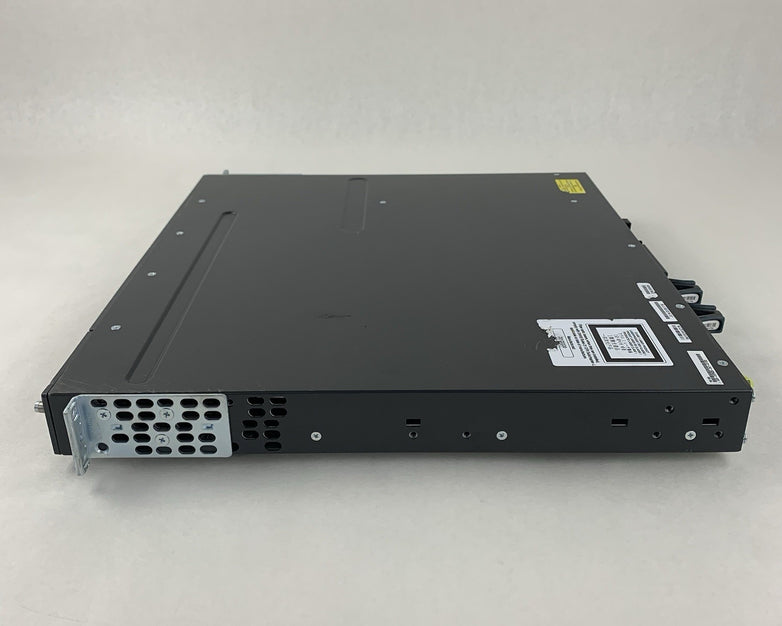 Cisco WS-C3750X-24T-S V02 24-Port Gigabit Ethernet Switch Tested Reset